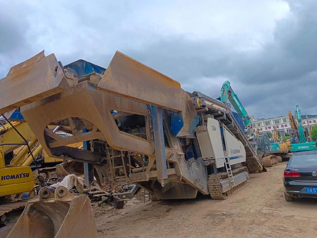 云南昆明 #打桩机#土石方工程 - 抖音